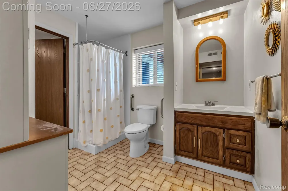 2276 Webster Park Drive Genoa Township, MI 48843