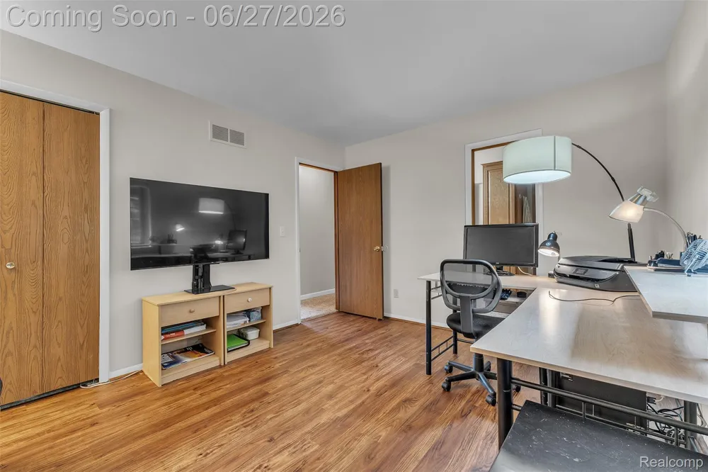 2276 Webster Park Drive Genoa Township, MI 48843