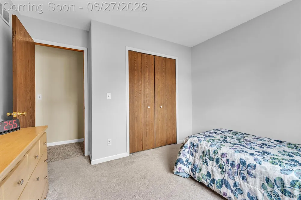 2276 Webster Park Drive Genoa Township, MI 48843