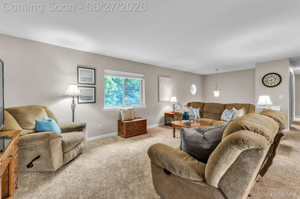 2276 Webster Park Drive Genoa Township, MI 48843