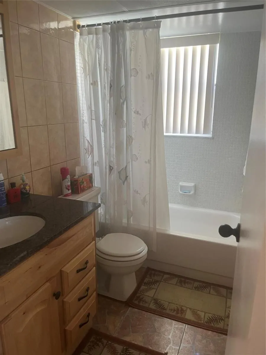 180081 81 Ave Lauderdale Avenue #1418 North Lauderdale, FL 33068
