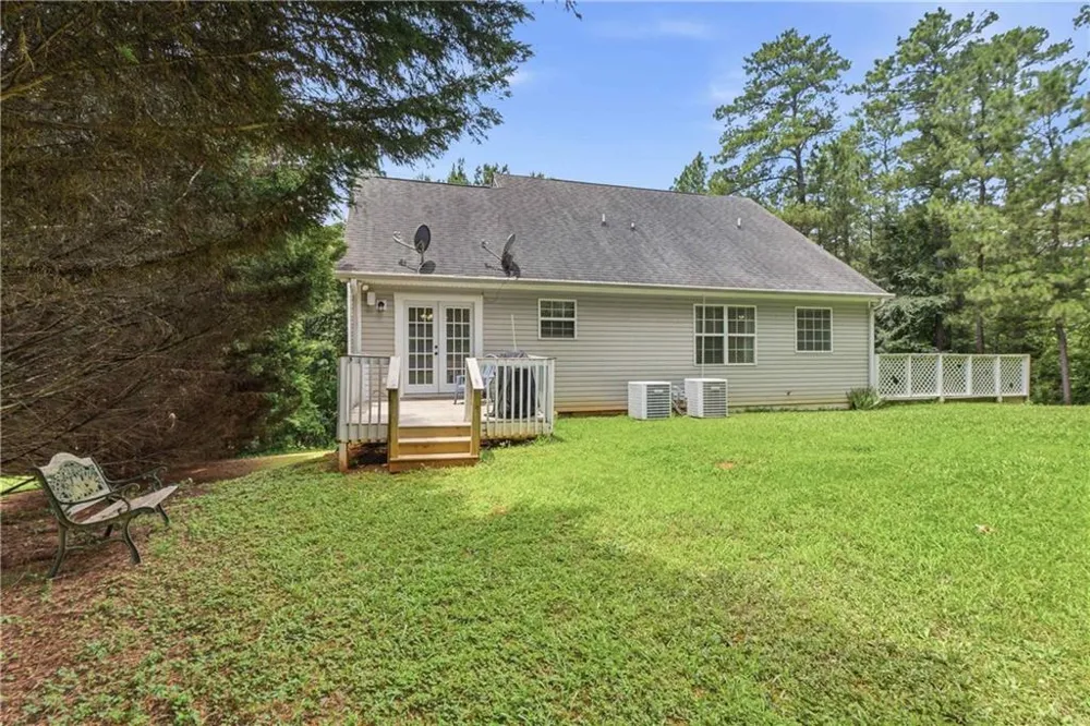 2287 Turtle Cove Throughway Monticello, GA 31064