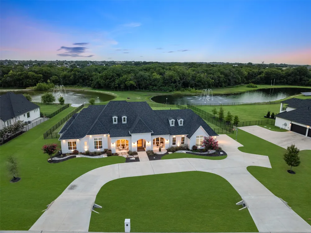 701 Inverness Lane Lucas, TX 75002