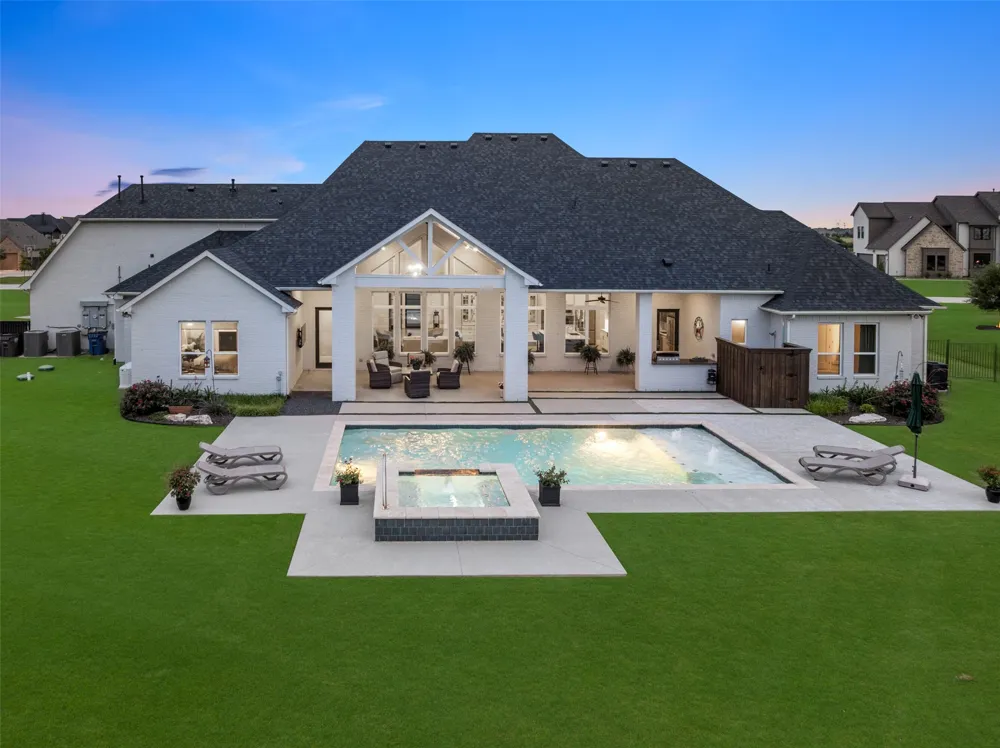 701 Inverness Lane Lucas, TX 75002