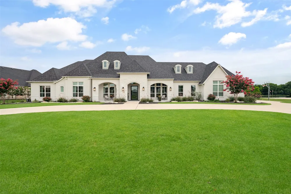 701 Inverness Lane Lucas, TX 75002
