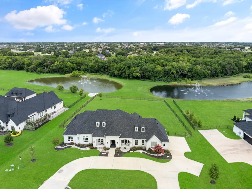 701 Inverness Lane Lucas, TX 75002