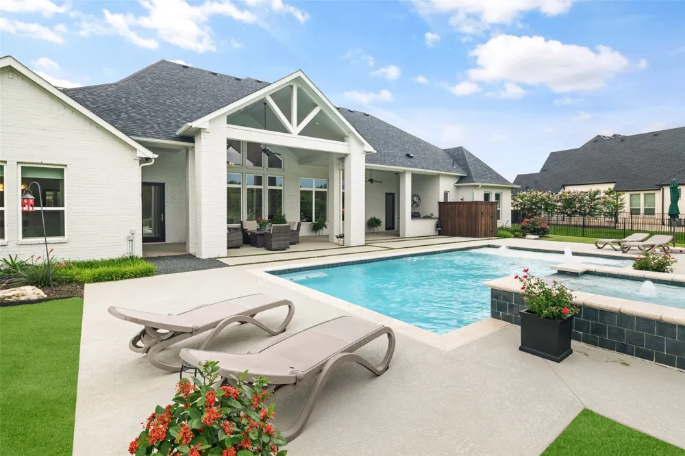 701 Inverness Lane Lucas, TX 75002