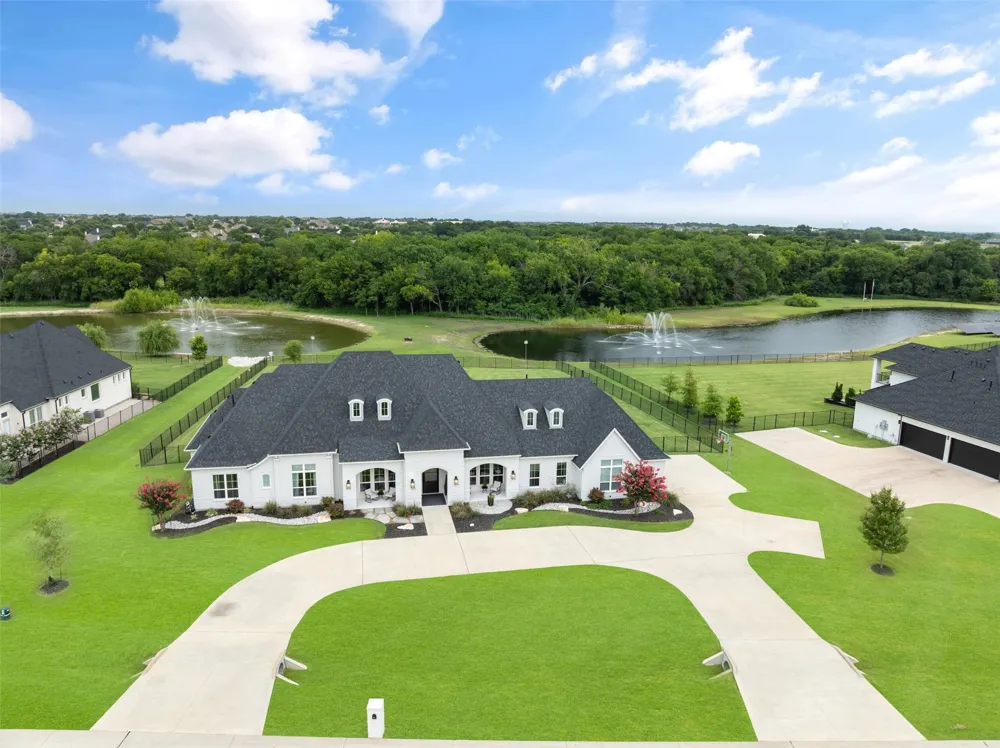 701 Inverness Lane Lucas, TX 75002