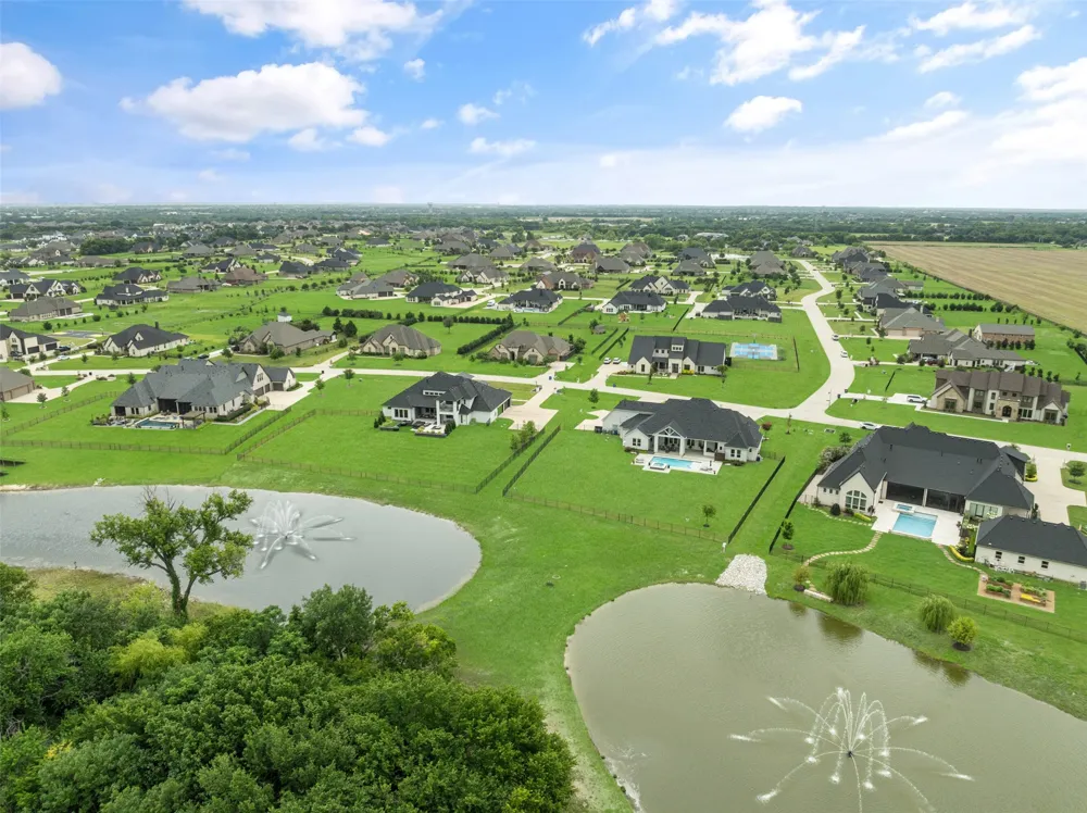 701 Inverness Lane Lucas, TX 75002