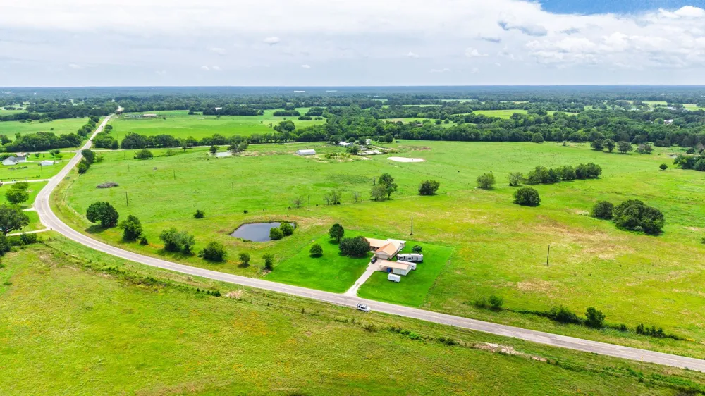 E Farm Road 1567 Sulphur Springs, TX 75482