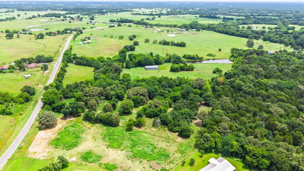 E Farm Road 1567 Sulphur Springs, TX 75482
