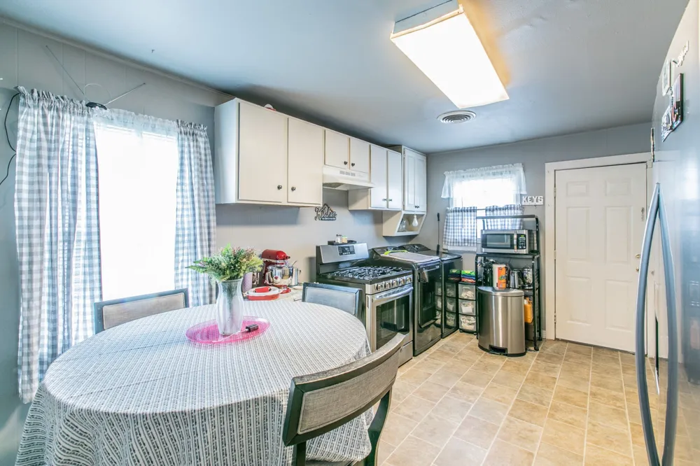 4816 Inwood Drive Beverly Hills, TX 76711