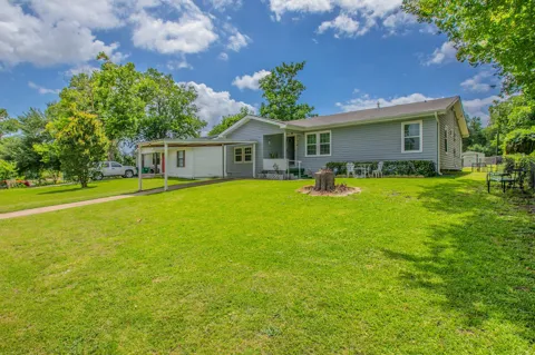 4816 Inwood Drive