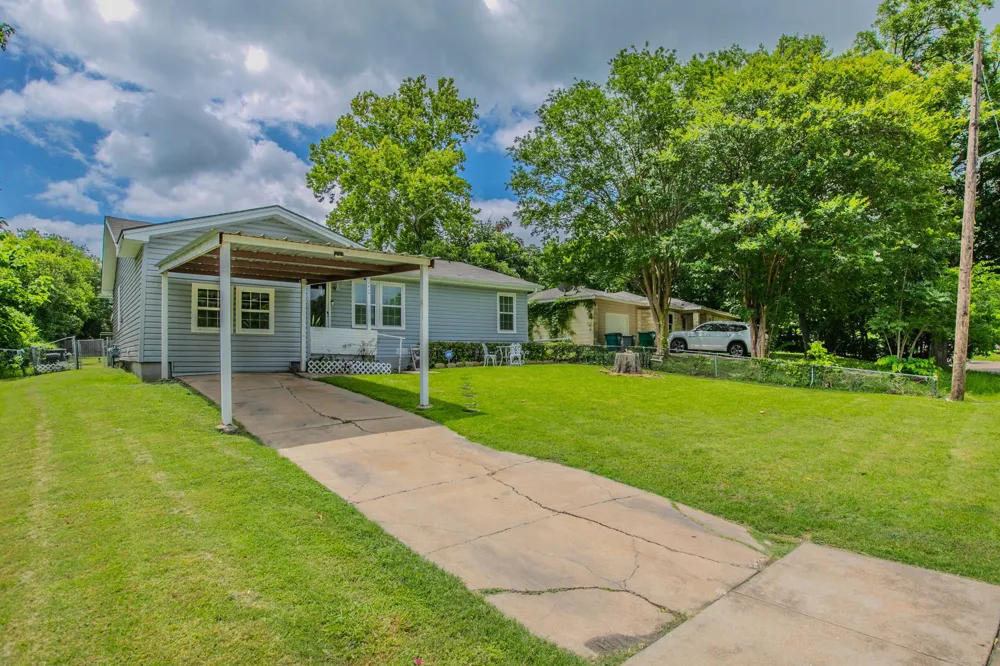 4816 Inwood Drive Beverly Hills, TX 76711