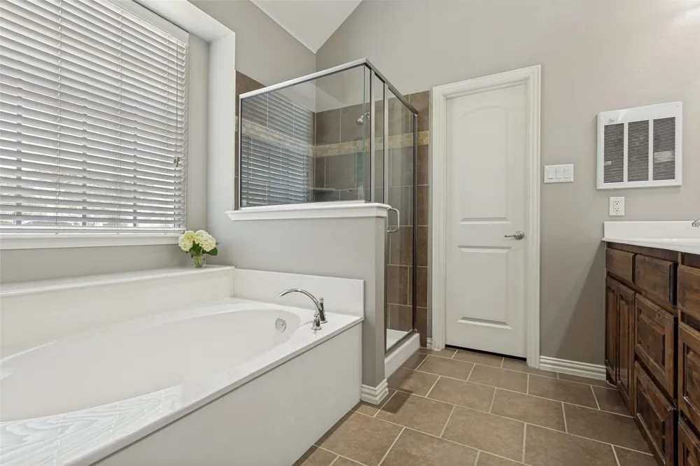 6409 Eagle Nest Drive Garland, TX 75044