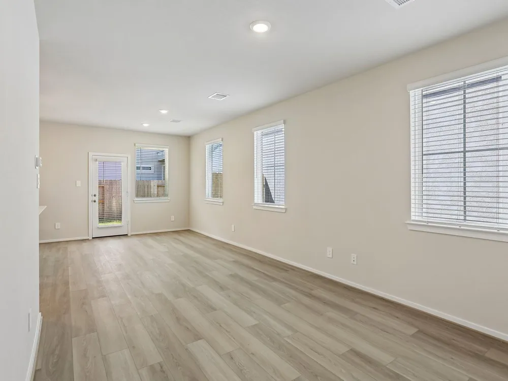 716 Sand Dollar Drive Kemah, TX 77565