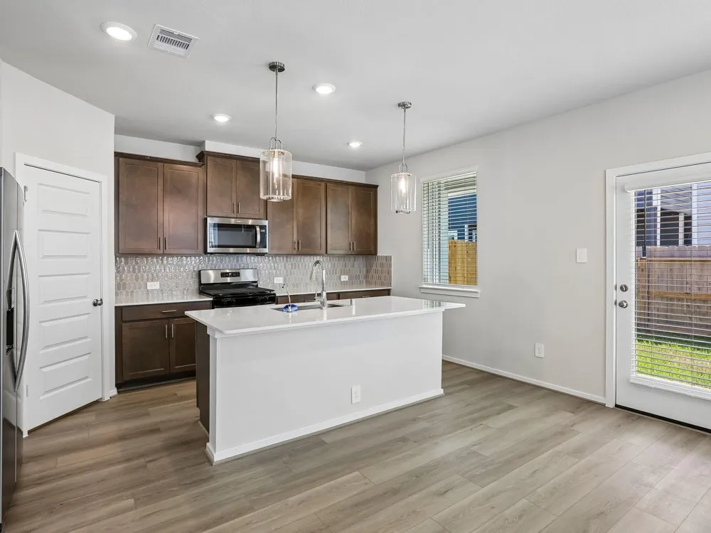 716 Sand Dollar Drive Kemah, TX 77565