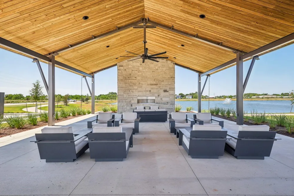 716 Sand Dollar Drive Kemah, TX 77565