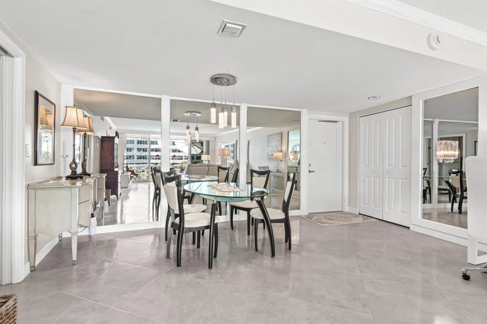 2760 S Ocean Boulevard #313 Palm Beach, FL 33480