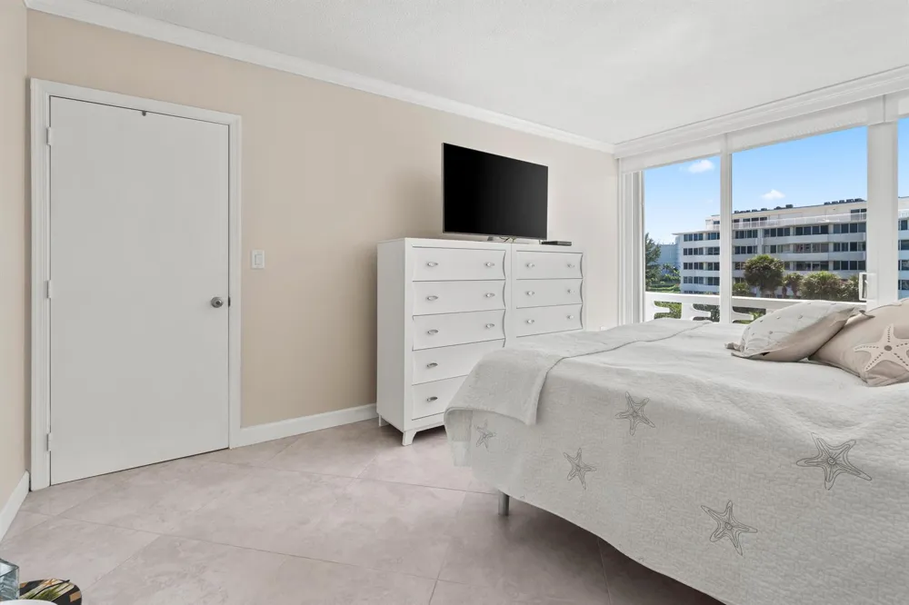 2760 S Ocean Boulevard #313 Palm Beach, FL 33480