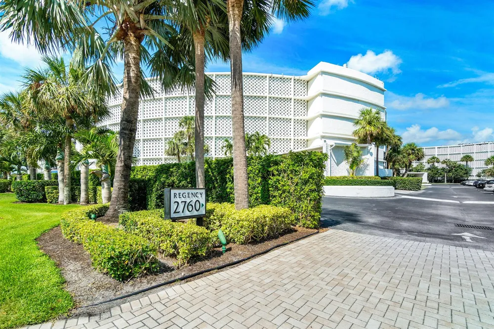 2760 S Ocean Boulevard #313 Palm Beach, FL 33480