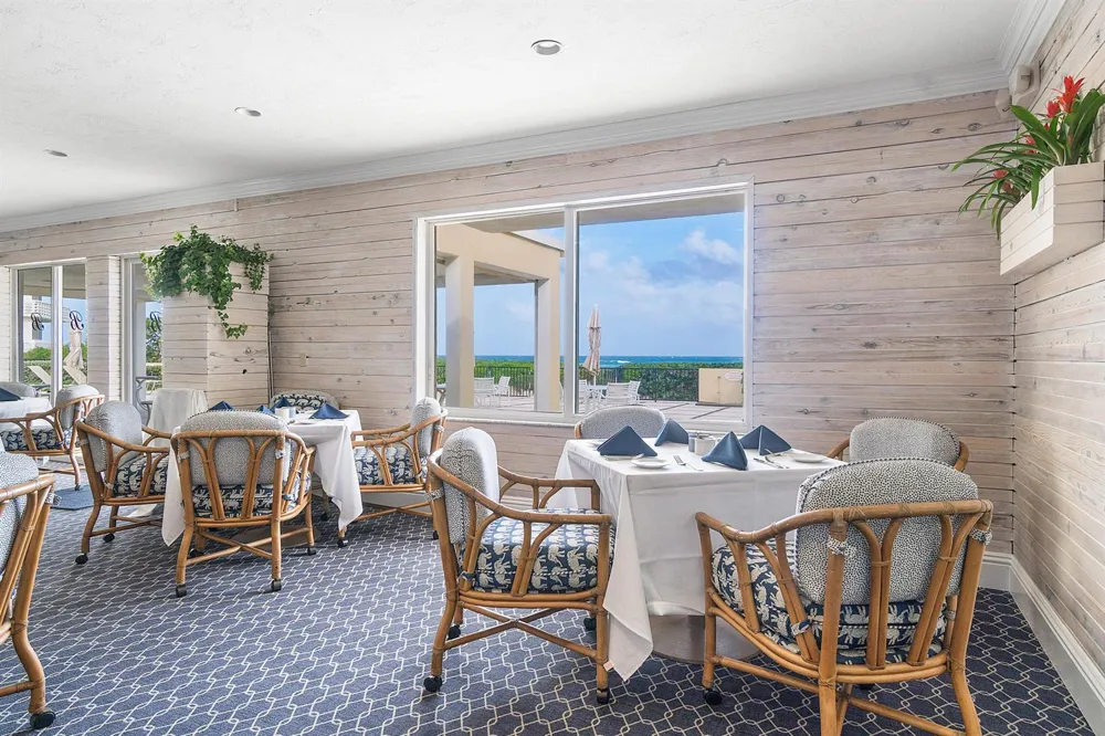 150 Bradley Place #101 Palm Beach, FL 33480