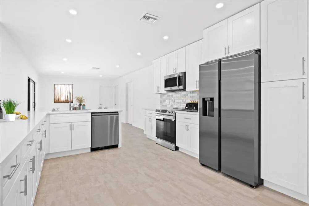 11569 Landing Place North Palm Beach, FL 33408
