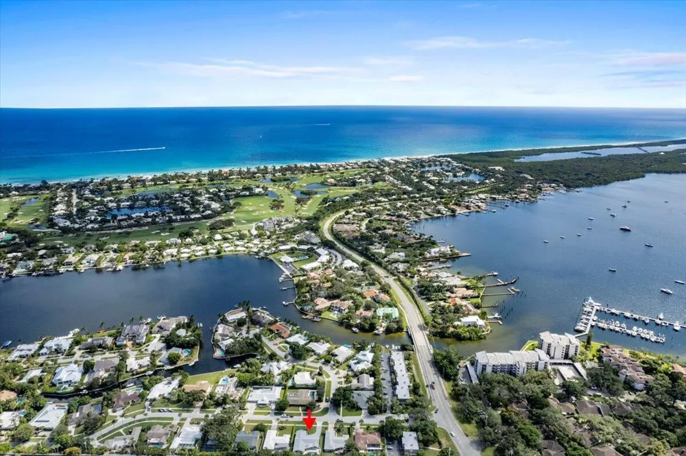 11569 Landing Place North Palm Beach, FL 33408