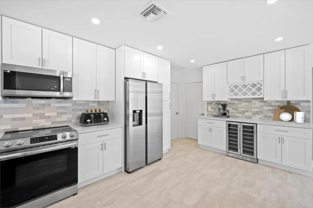 11569 Landing Place North Palm Beach, FL 33408