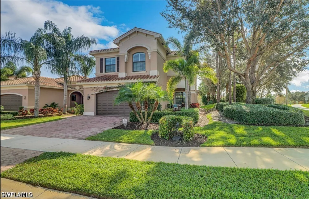 Tigris Lane Naples, FL 34119