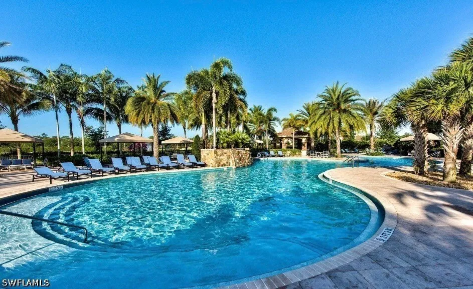 Tigris Lane Naples, FL 34119