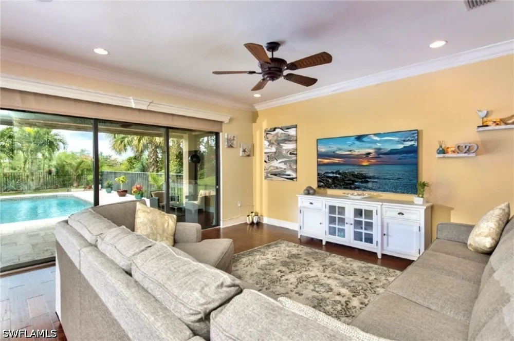 Tigris Lane Naples, FL 34119