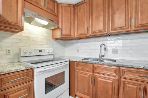 400 Village Green Circle W #212