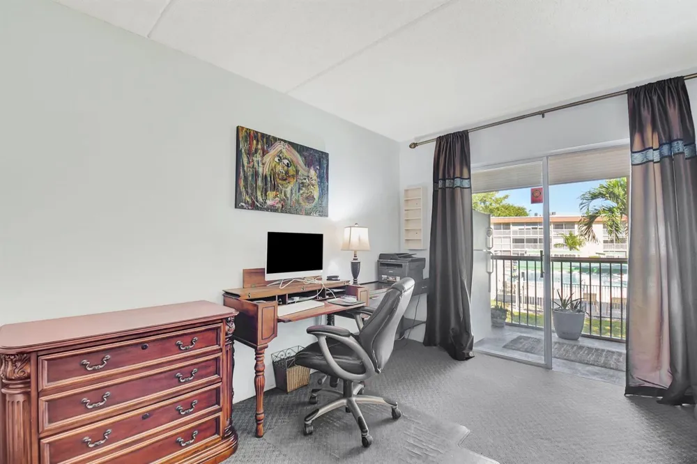 400 Village Green Circle W #212 Palm Springs, FL 33461