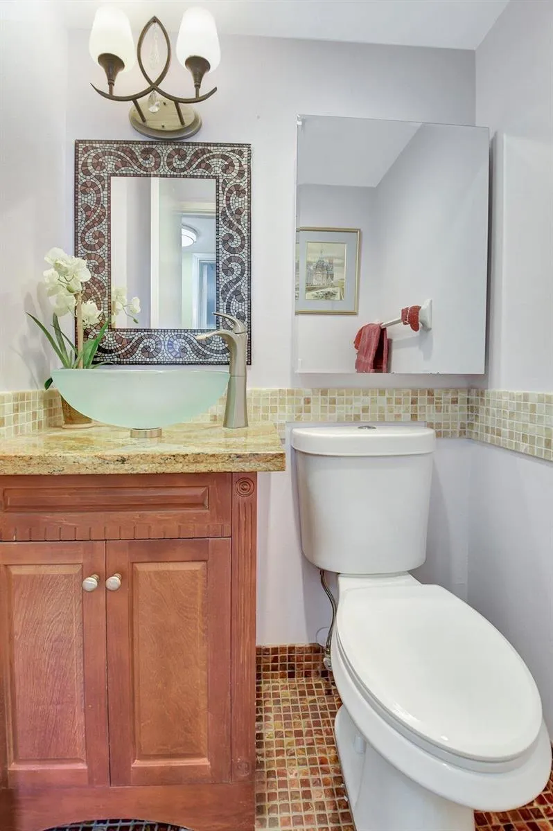 400 Village Green Circle W #212 Palm Springs, FL 33461