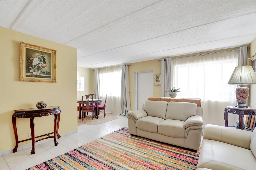 400 Village Green Circle W #212 Palm Springs, FL 33461