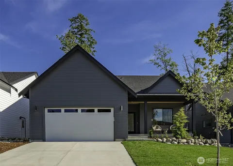 3005 Cedar View Way