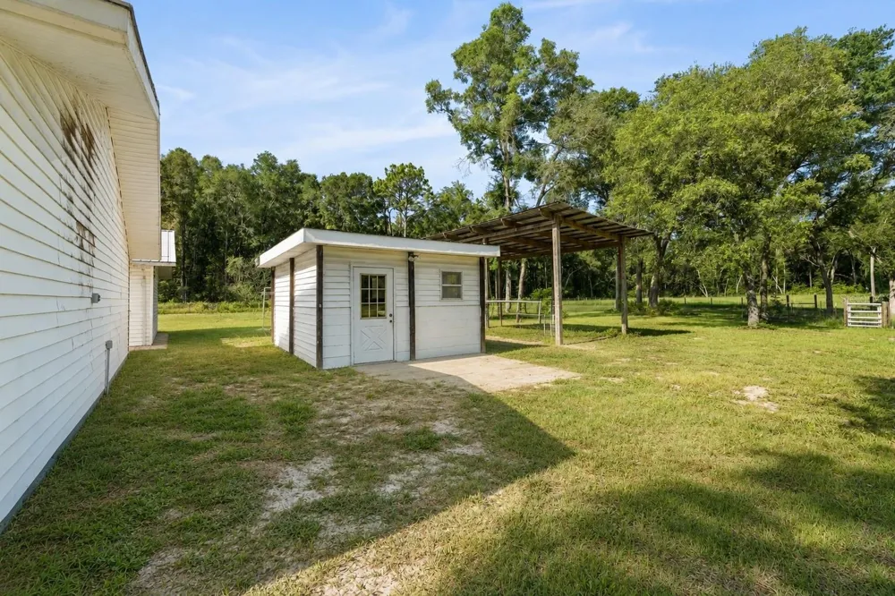 12450 NW 85TH AVENUE Chiefland, FL 32626