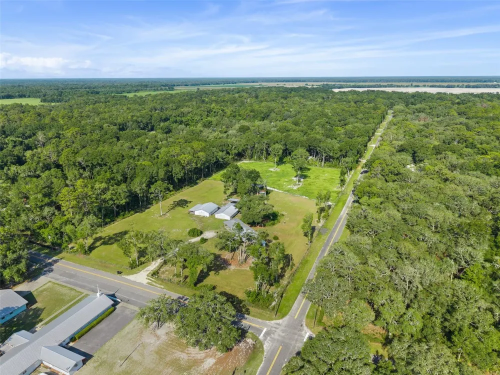 12450 NW 85TH AVENUE Chiefland, FL 32626