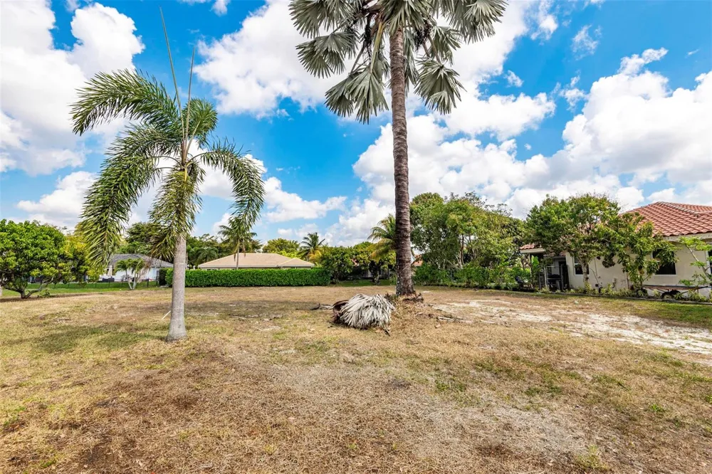 5939 NW 52nd Street Coral Springs, FL 33067