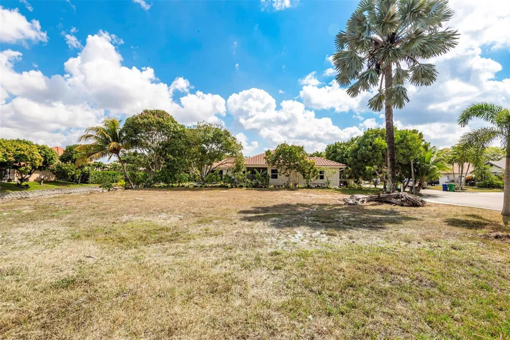 5939 NW 52nd Street Coral Springs, FL 33067
