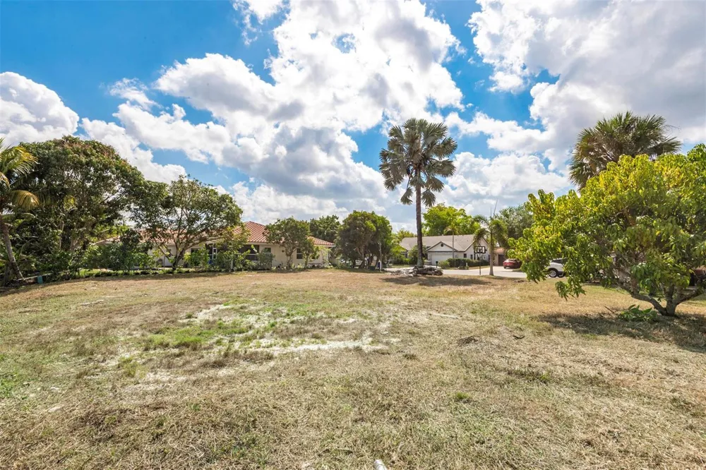 5939 NW 52nd Street Coral Springs, FL 33067