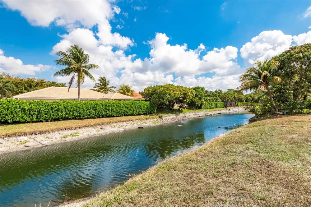 5939 NW 52nd Street Coral Springs, FL 33067