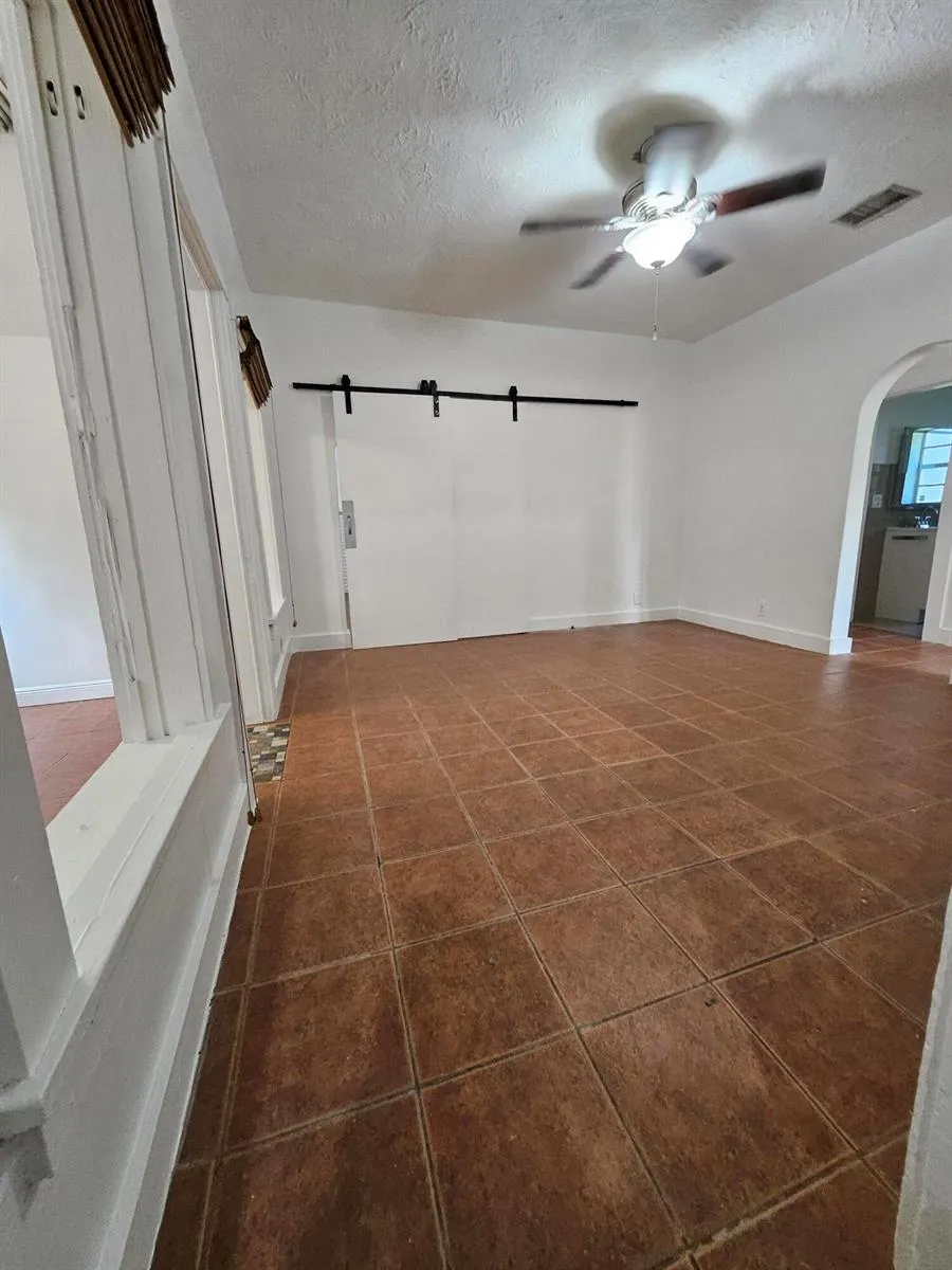 701 SW 8th Avenue Delray Beach, FL 33444