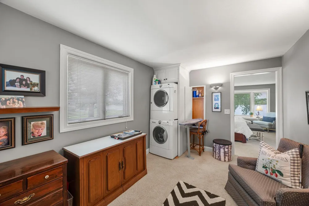 830 Lakewood Drive SW Hutchinson, MN 55350