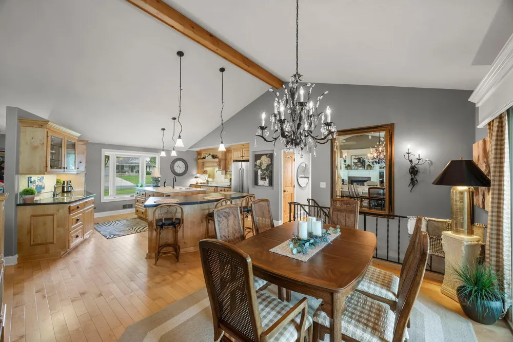 830 Lakewood Drive SW Hutchinson, MN 55350