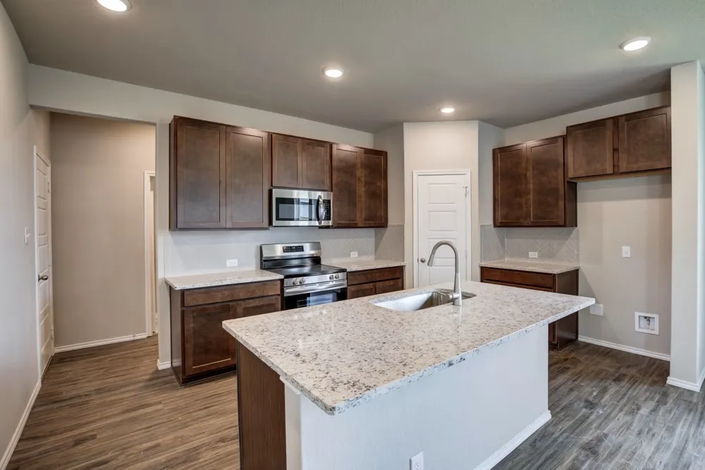 416 Jills Path Seguin, TX 78155
