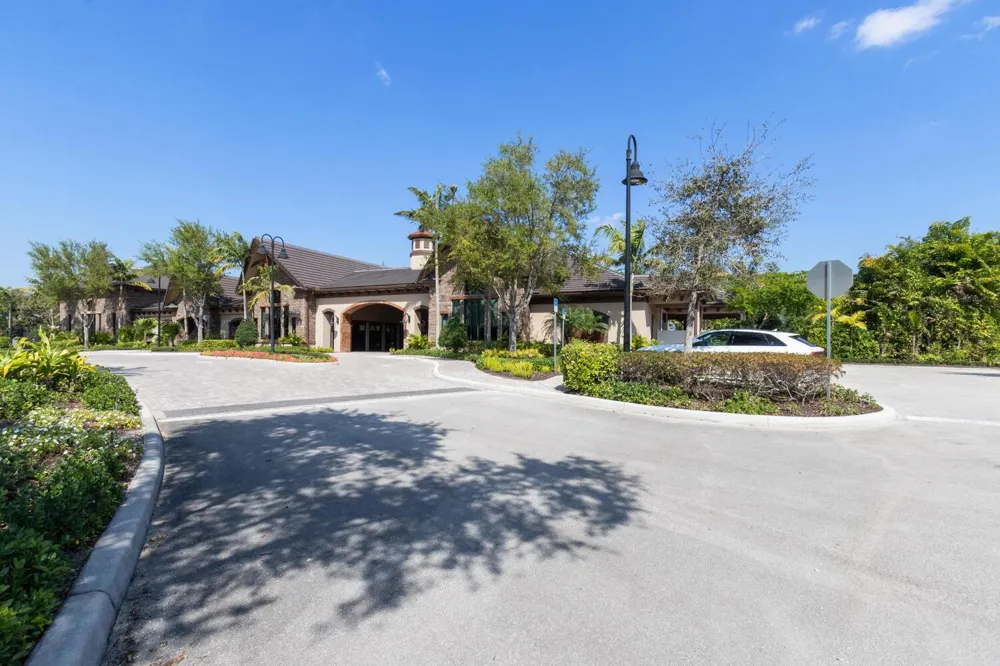 8451 Grand Prix Lane Boynton Beach, FL 33472