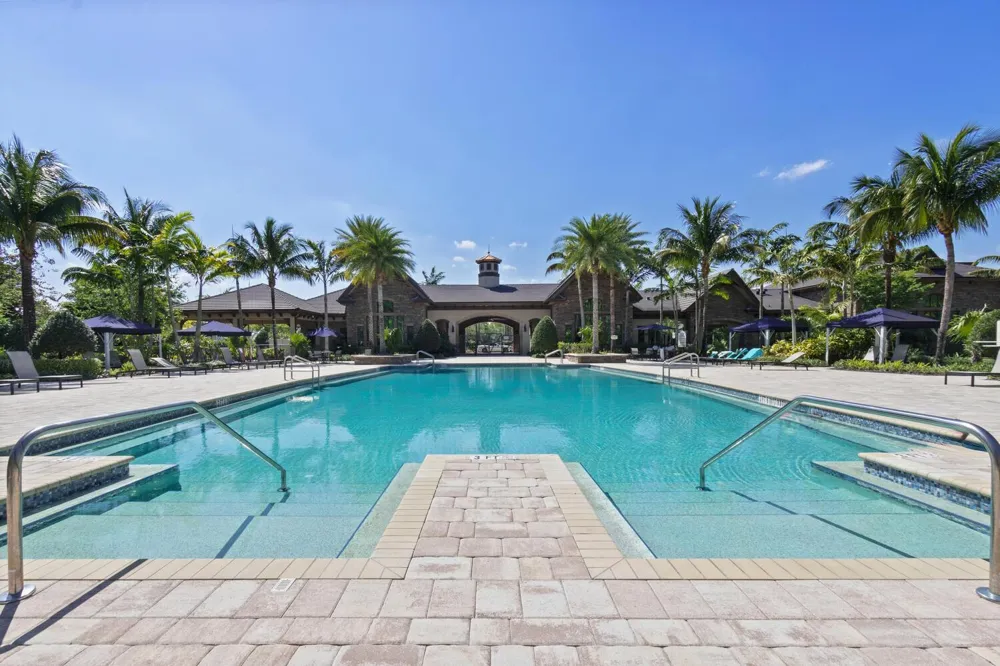 8451 Grand Prix Lane Boynton Beach, FL 33472