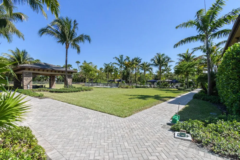 8451 Grand Prix Lane Boynton Beach, FL 33472